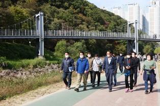 thumbimg