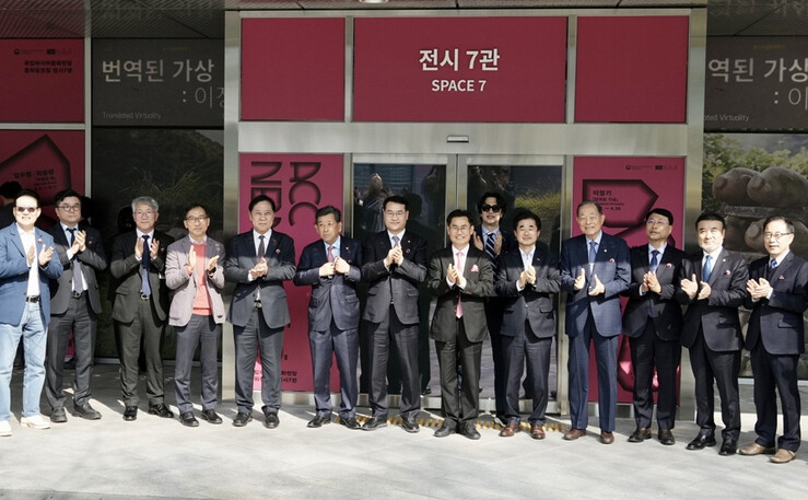 김영문 광주광역시 문화경제부시장, ACC 전시7관 개막식 참석