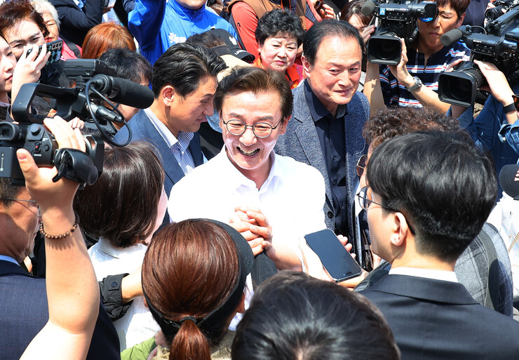 野 “전재수, 부끄럽지 않나... 부...