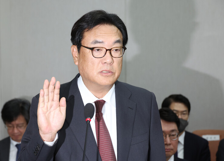 국힘 정진석, 공천 심사 재보류에 “...