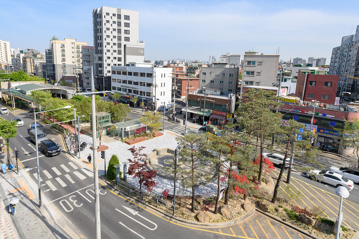 [로컬거버넌스] 서울 양천구, ‘1004개 테마정원’ 조성 박차