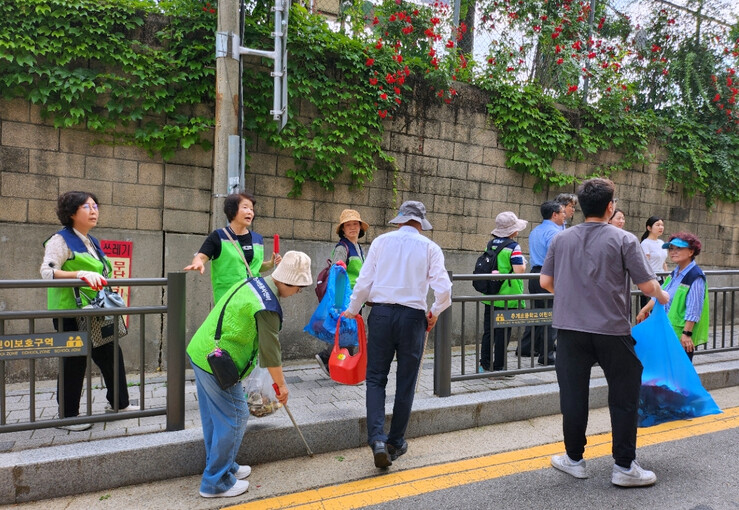 서대문구 충현동, 특허법률사무소와 환...