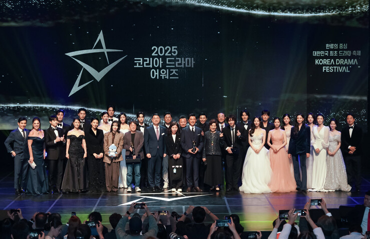10월의 진주, 세계를 향한 ‘오디세...